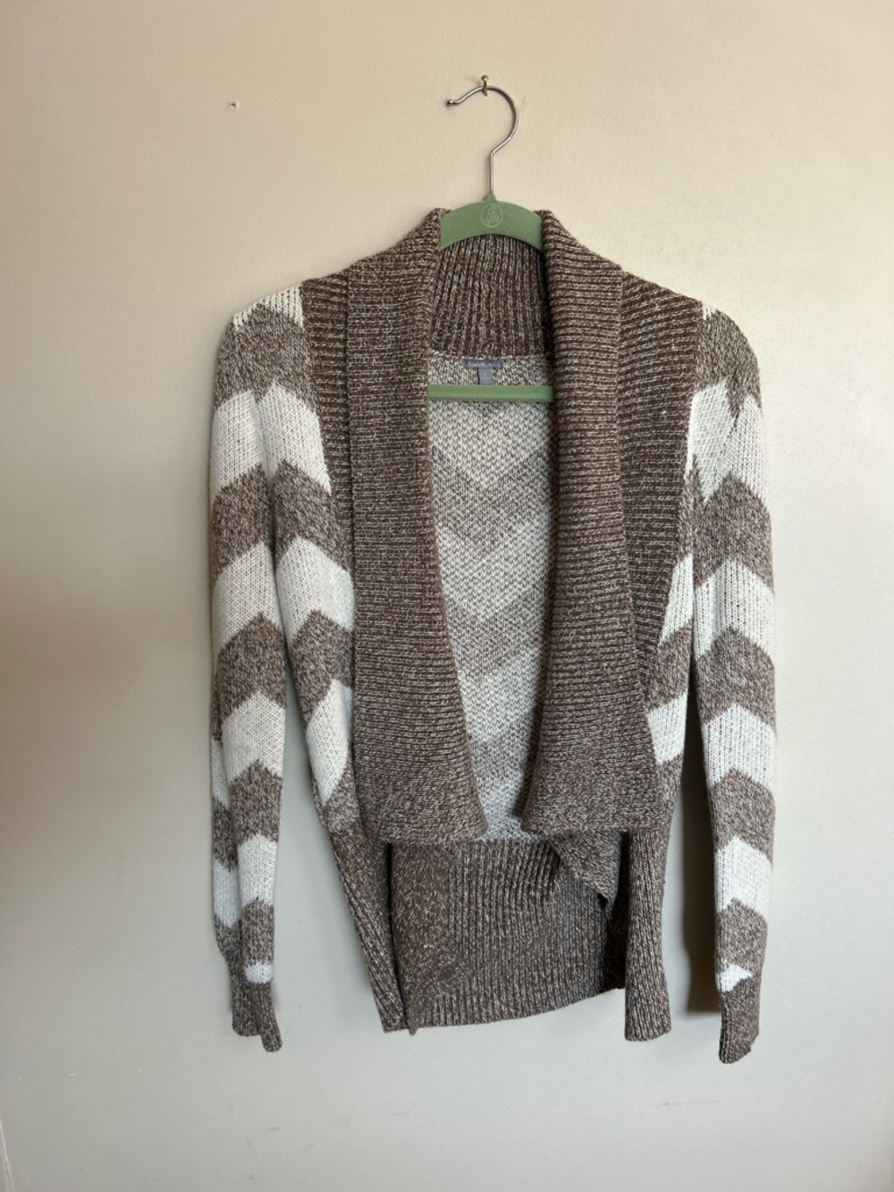 Charlotte Russe Chevron Open-Front Cardigan - Cream & Olive Green - Picture 2 of 6